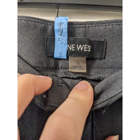 Nine West Women's Skinny Hook Closer Pull On Mid Rise Gray Dress Pant Size 14 - Picture 3 of 5